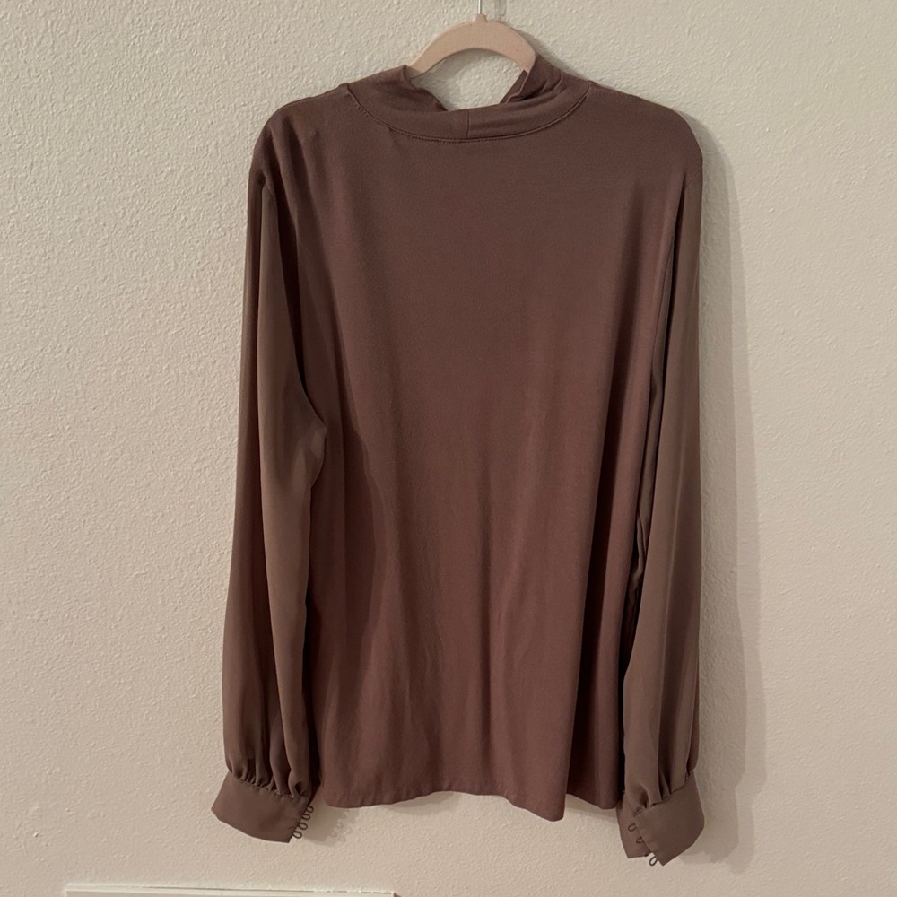 Tahari Taupe Long Sleeve Top